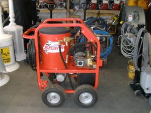 contractors equipment, hot water pressure washer